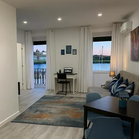 Naval - Marina View *